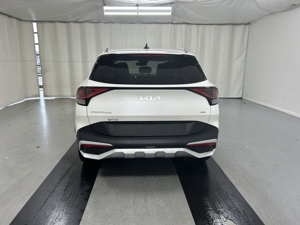 Certified 2023 Kia Sportage EX image 21