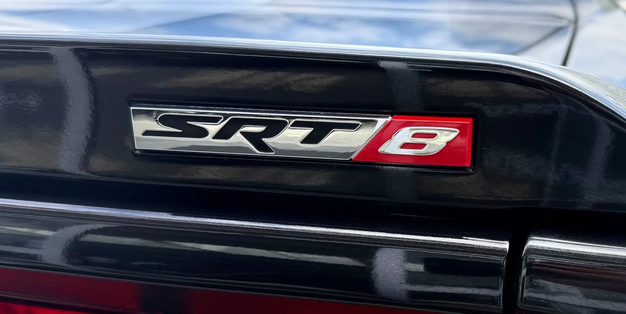 Used 2011 Dodge Challenger SRT8 w/ SRT Option Group II RWD image 36