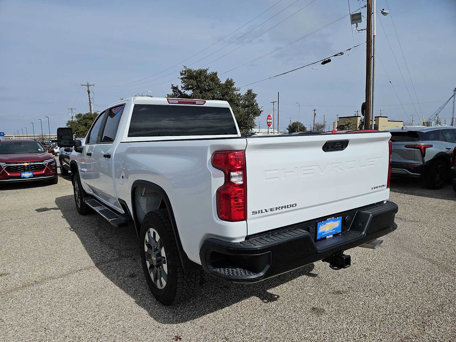 Used 2025 Chevrolet Silverado 2500 Custom w/ Custom Convenience Package image 4