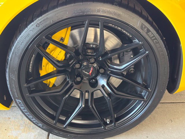 New 2027 Chevrolet Corvette Z06 w/ Stealth Interior Trim Package RWD image 7