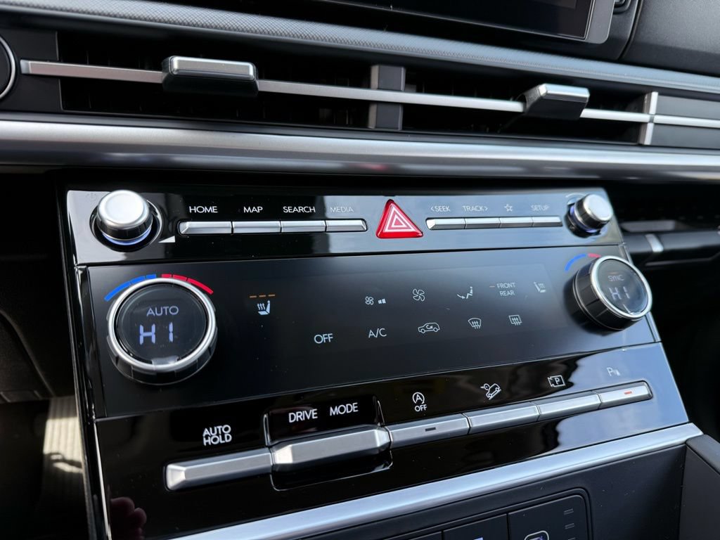 New 2026 Hyundai Santa Fe SEL FWD image 18
