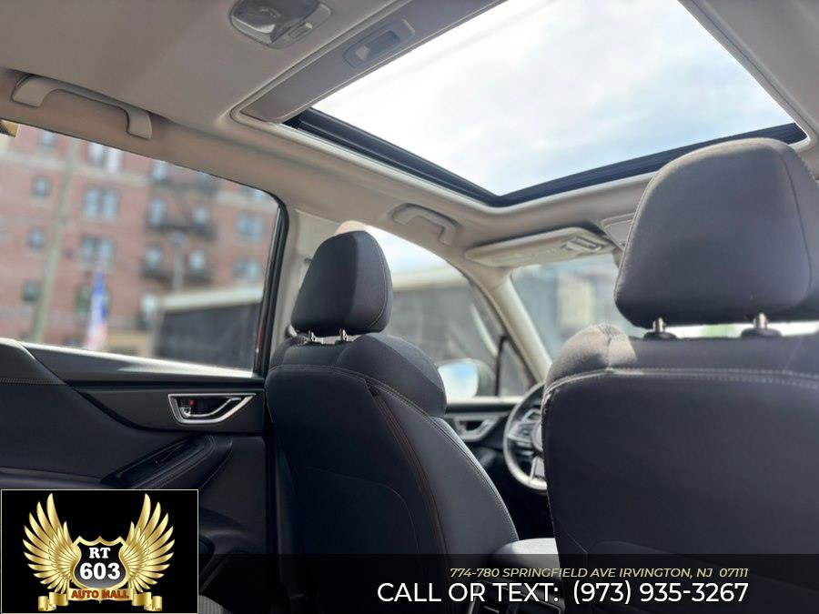 Used 2021 Subaru Forester Premium AWD/4WD image 12