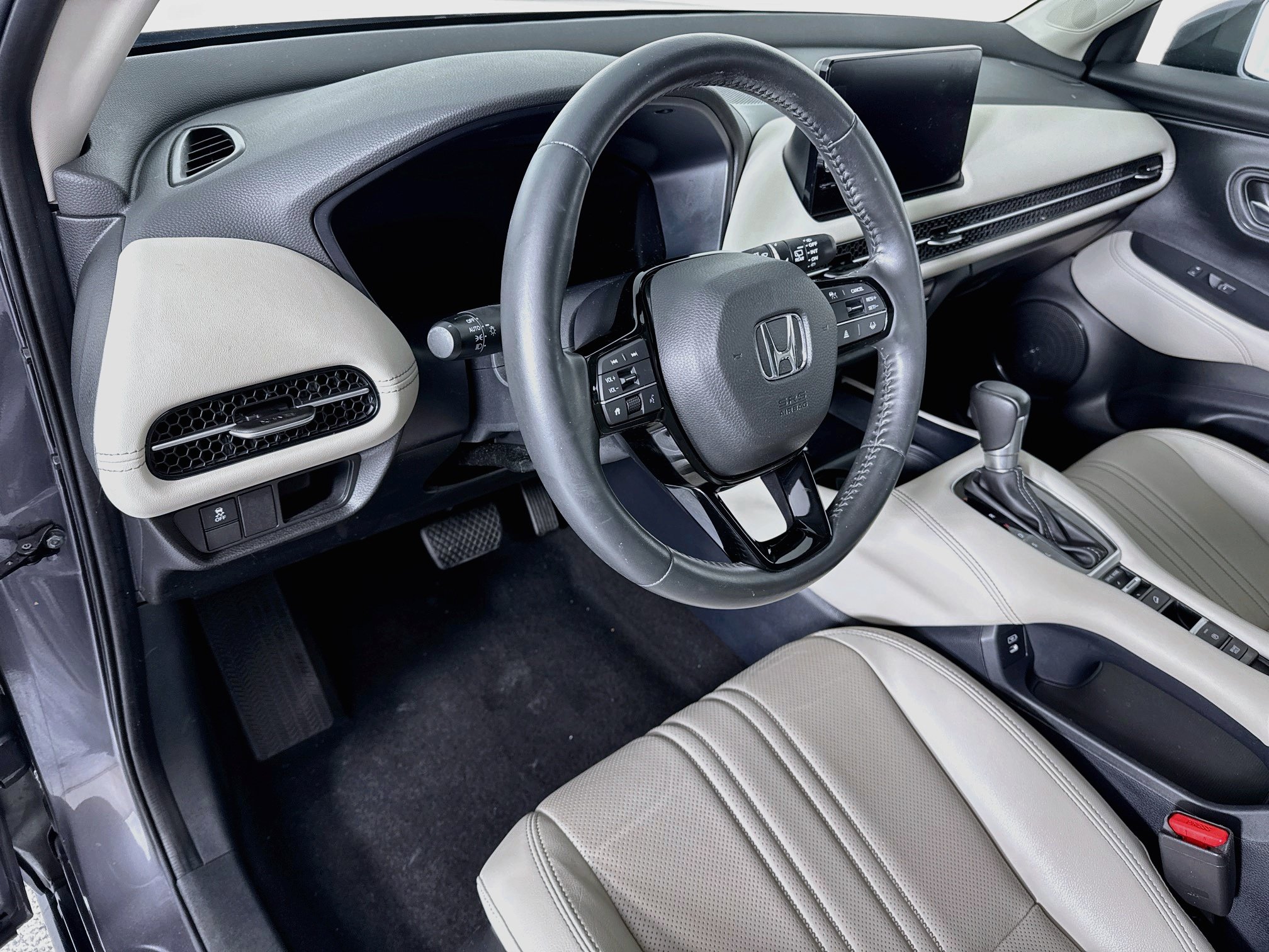 Certified 2024 Honda HR-V EX-L image 9