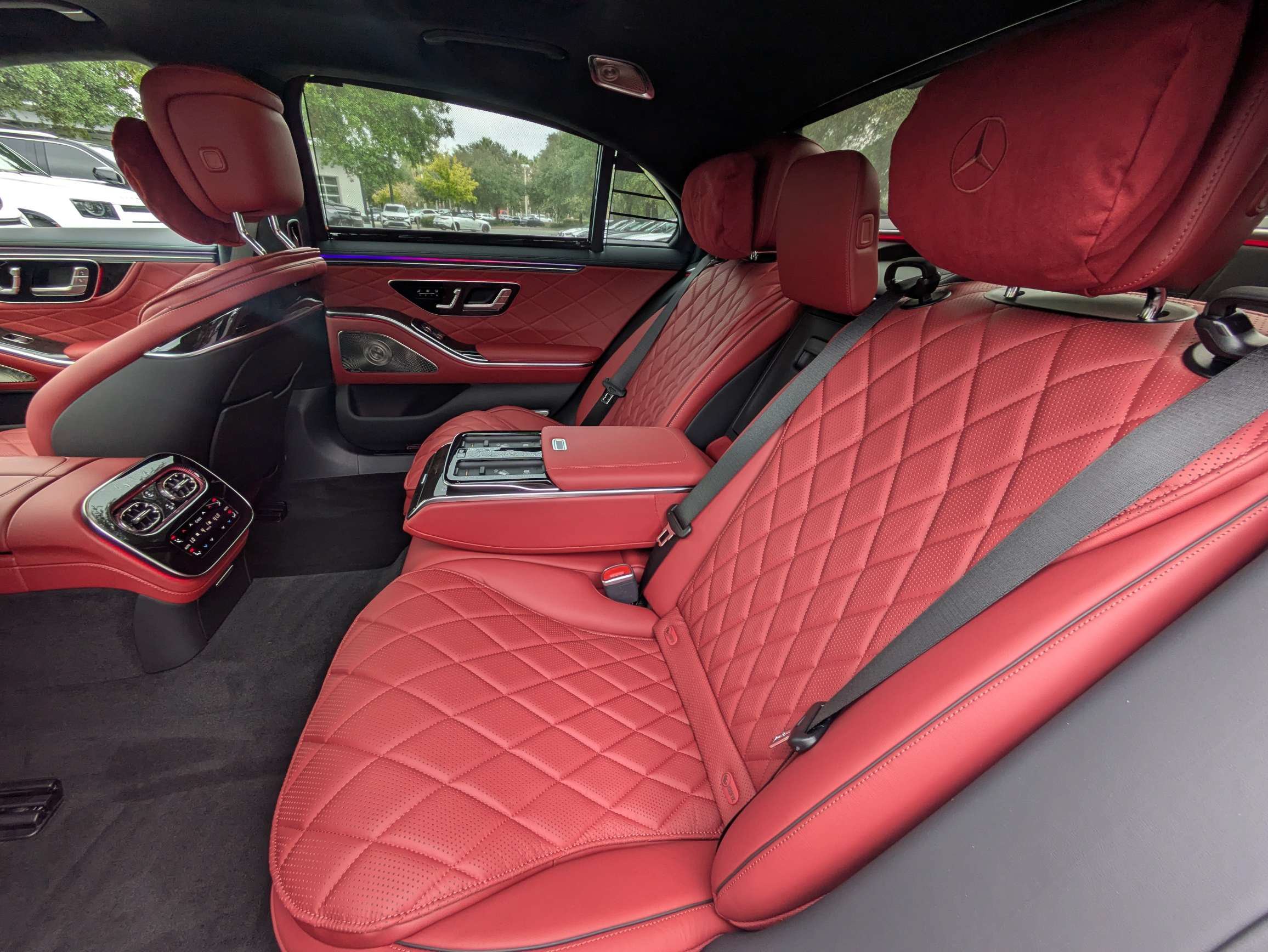 New 2027 Mercedes-Benz S 580 4MATIC Sedan image 12