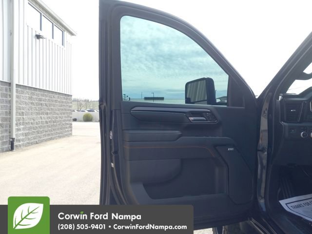 Used 2024 GMC Sierra 2500 AT4 w/ AT4 Premium Plus Package image 10