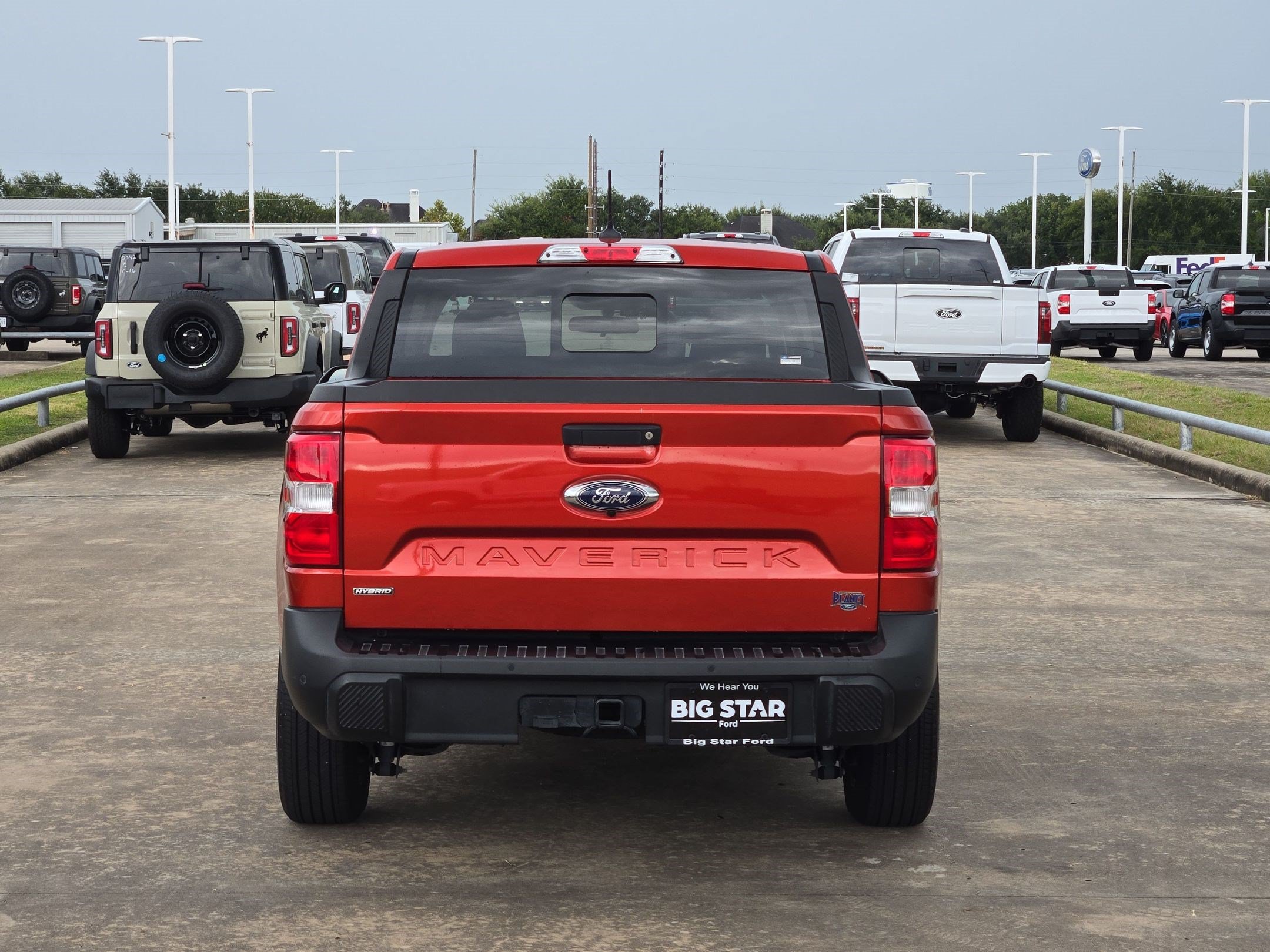 Used 2024 Ford Maverick Lariat FWD image 6