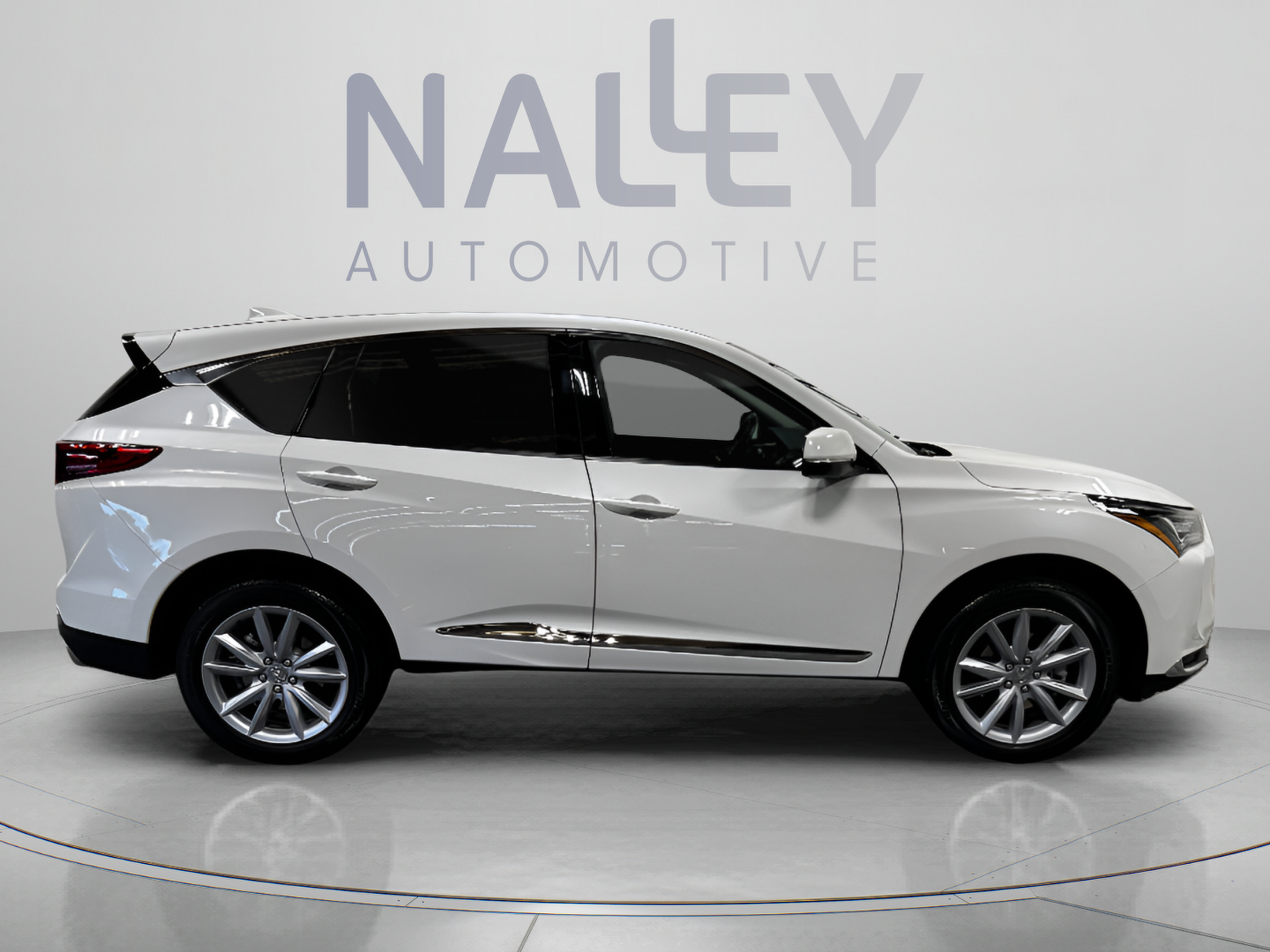 Used 2024 Acura RDX SH-AWD image 6