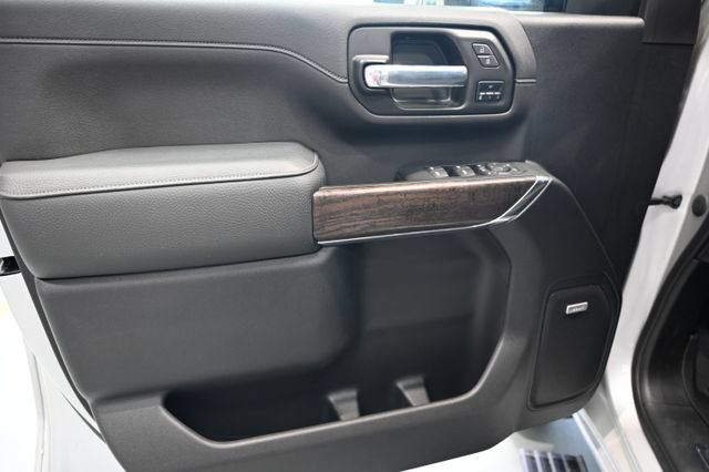 Used 2023 GMC Sierra 2500 Denali AWD/4WD image 32