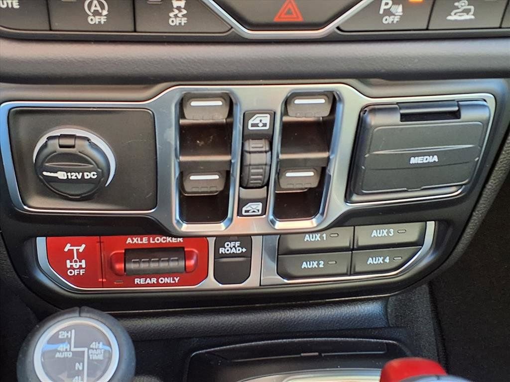 New 2026 Jeep Gladiator Mojave image 11