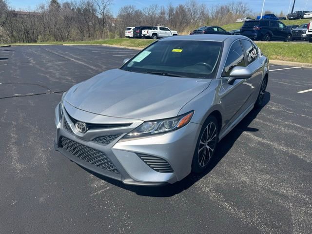 Used 2019 Toyota Camry SE image 7