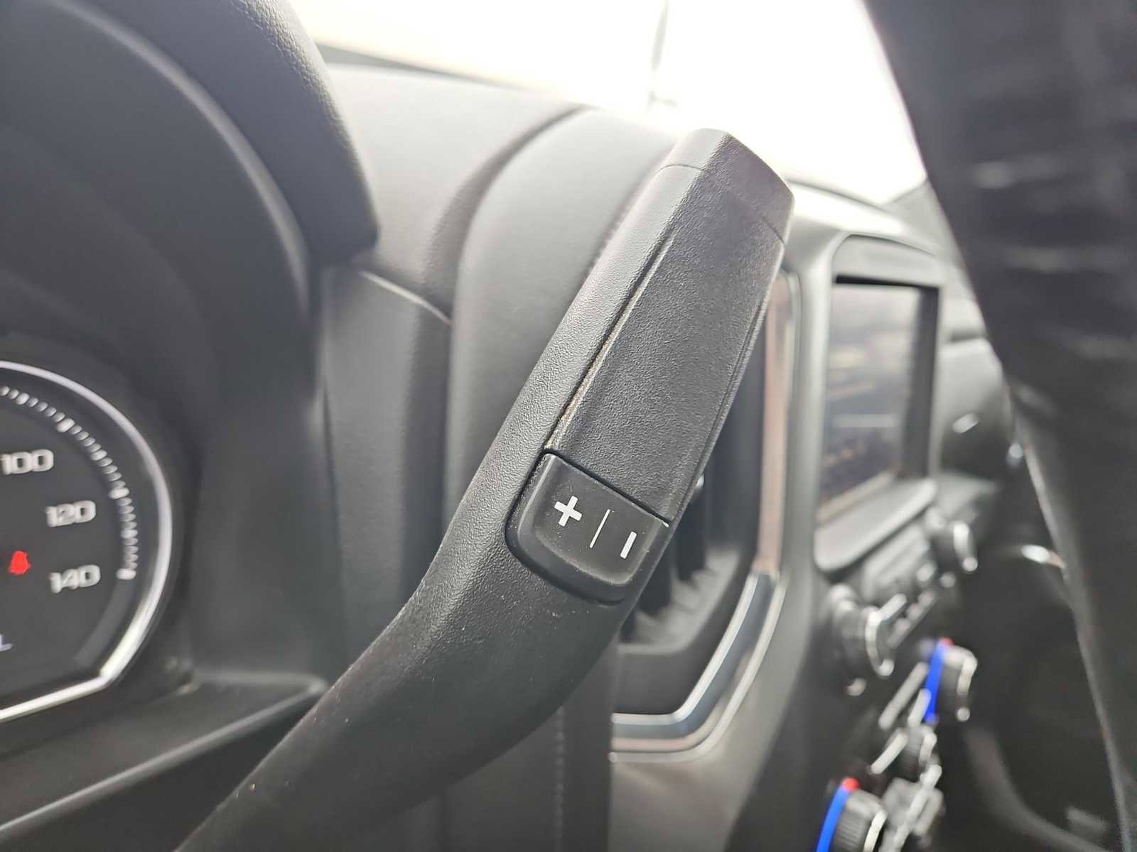 Used 2020 Chevrolet Silverado 1500 LT w/ All-Star Edition image 31