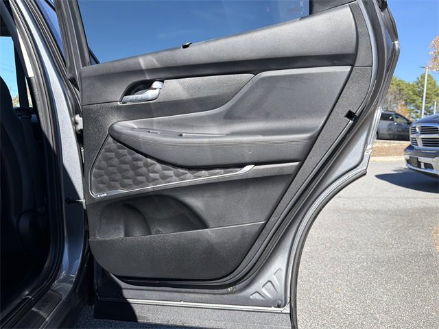 Used 2019 Hyundai Santa Fe SEL image 16