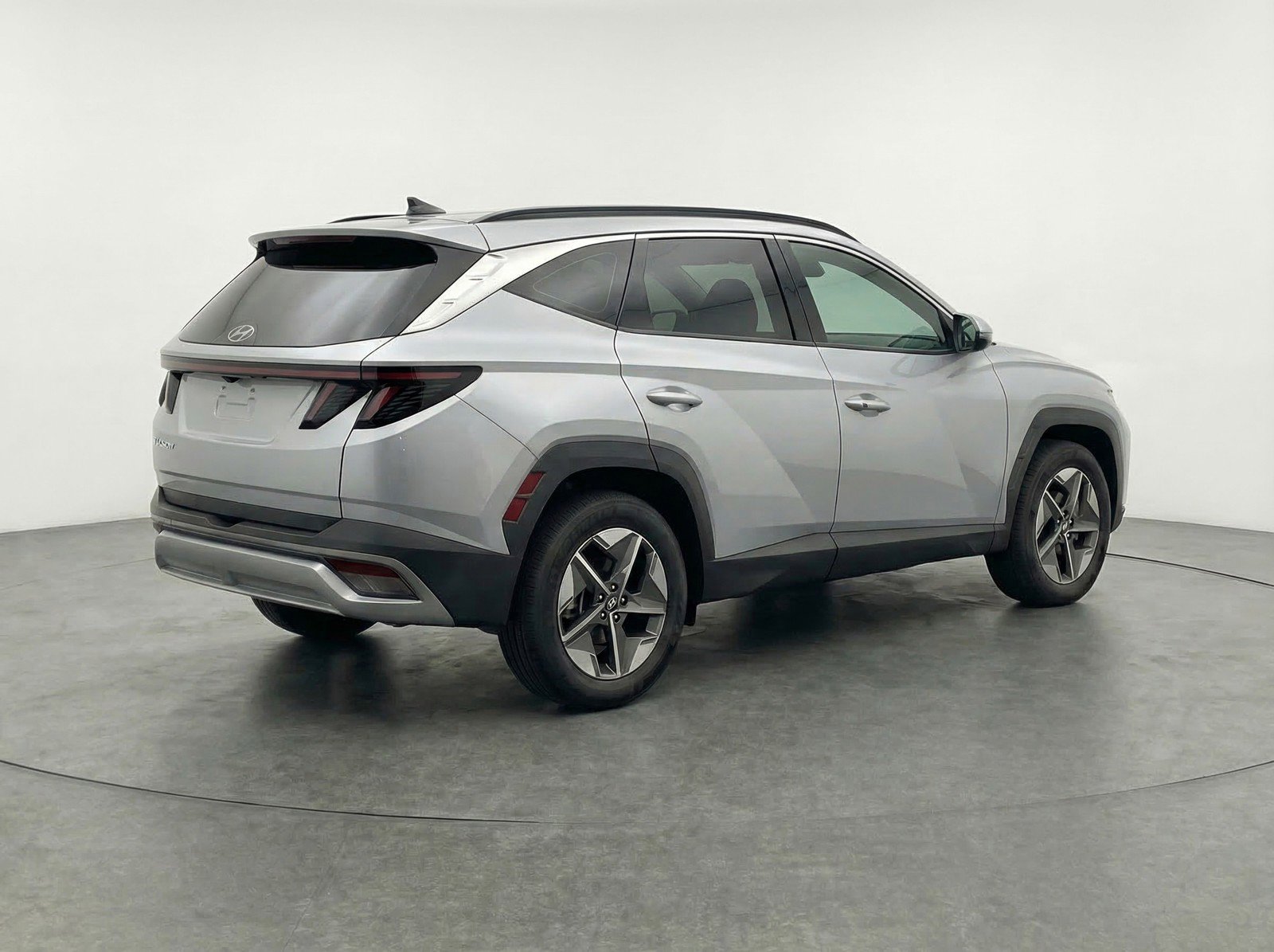 Used 2025 Hyundai Tucson SEL FWD image 9