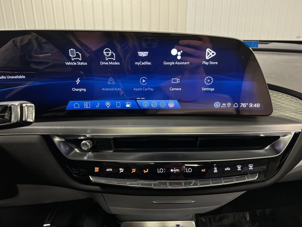 New 2026 Cadillac Lyriq Luxury AWD/4WD image 8