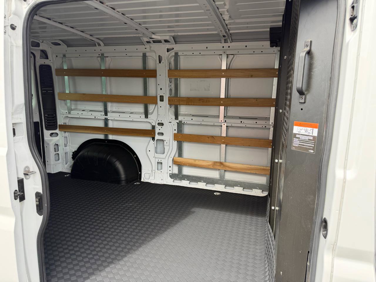 Used 2025 RAM ProMaster 2500 w/ U-Haul Equipment Group FWD image 29
