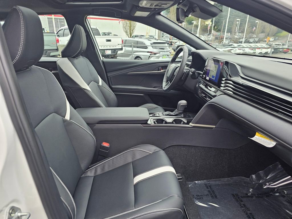 New 2026 Toyota Camry Hybrid image 10