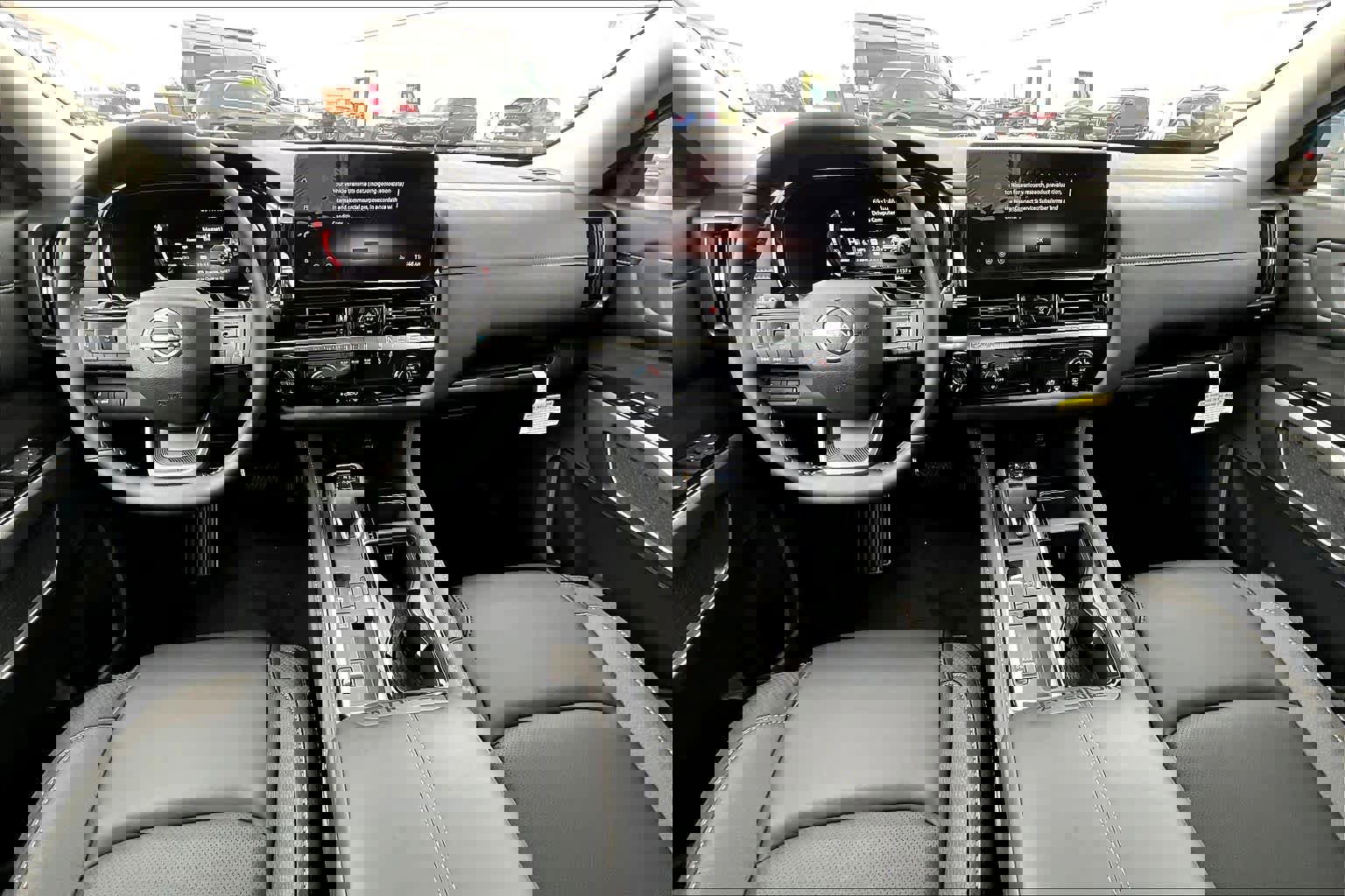 New 2026 Nissan Pathfinder SL image 5