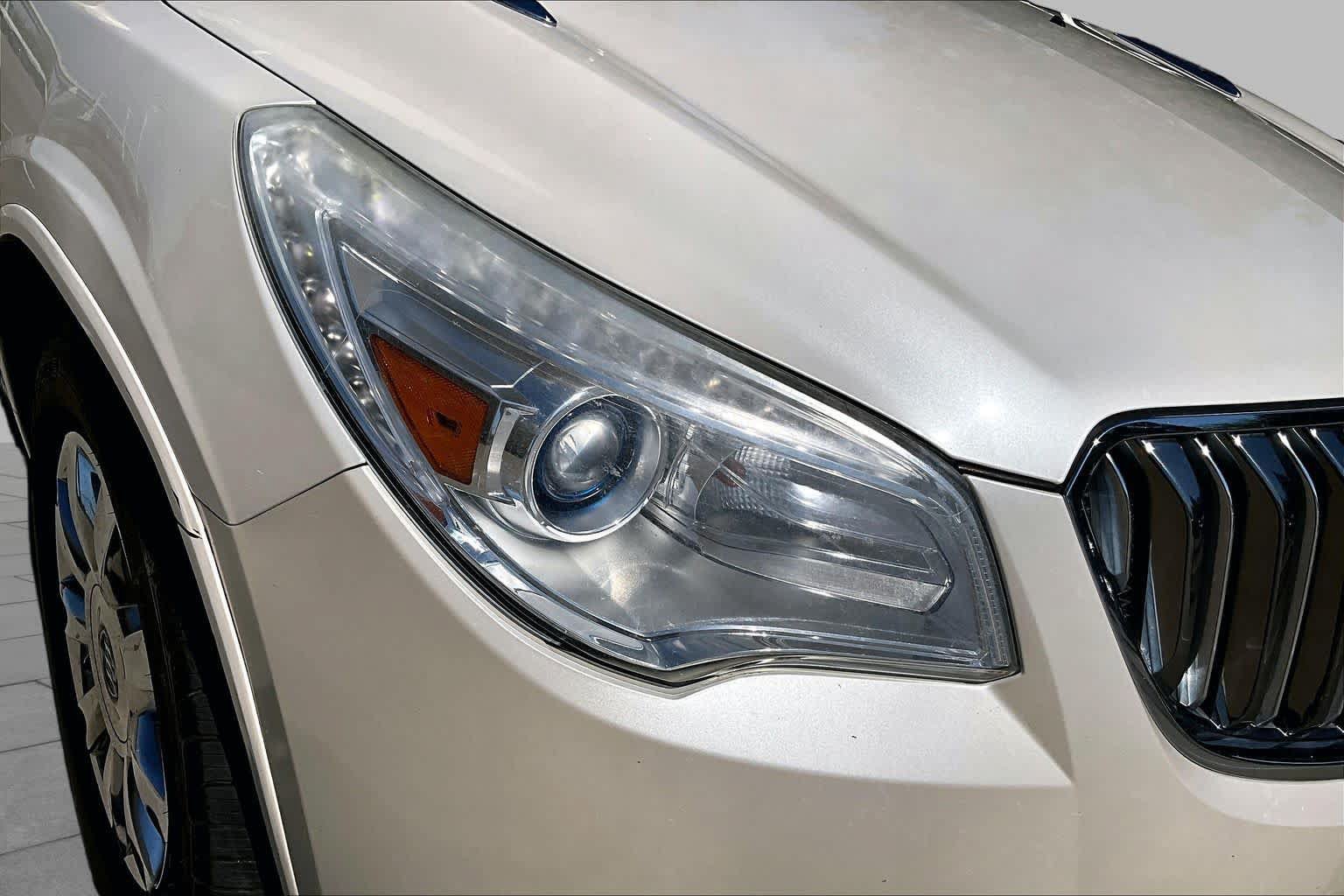 Used 2013 Buick Enclave Premium FWD image 26