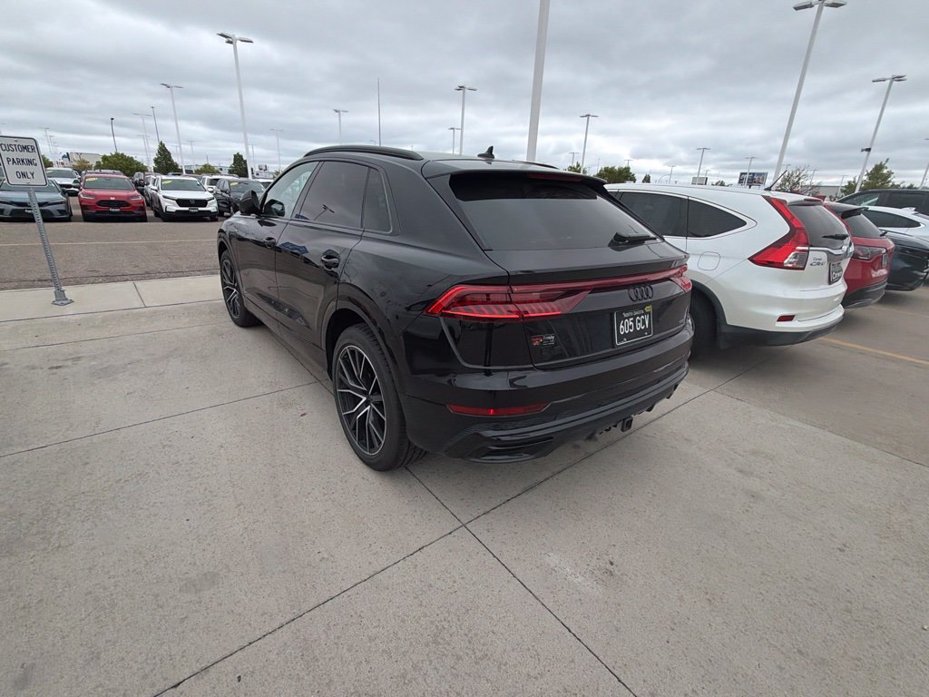 Used 2021 Audi Q8 Premium Plus AWD/4WD image 6
