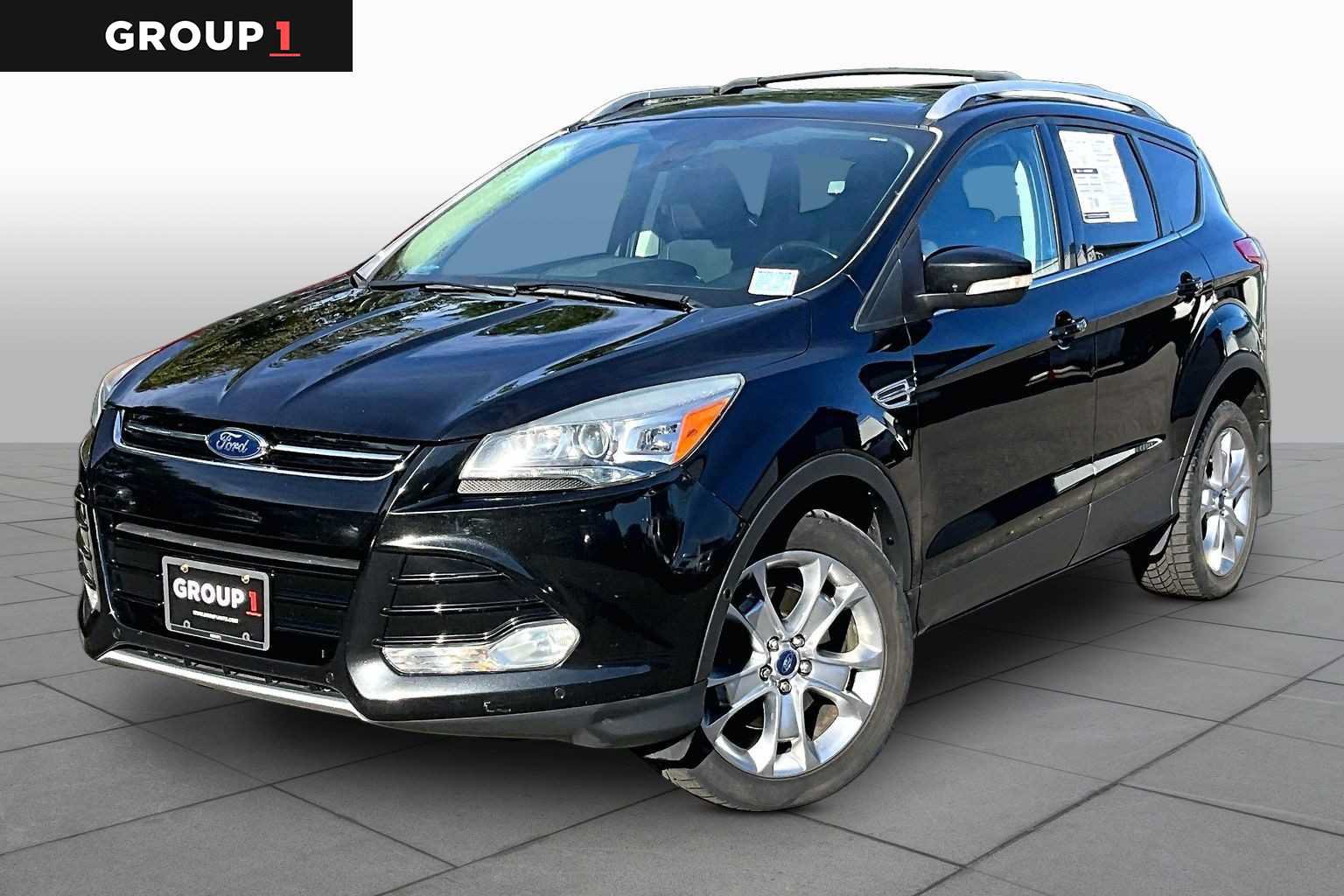 Used 2015 Ford Escape Titanium w/ Equipment Group 301A AWD/4WD image 1