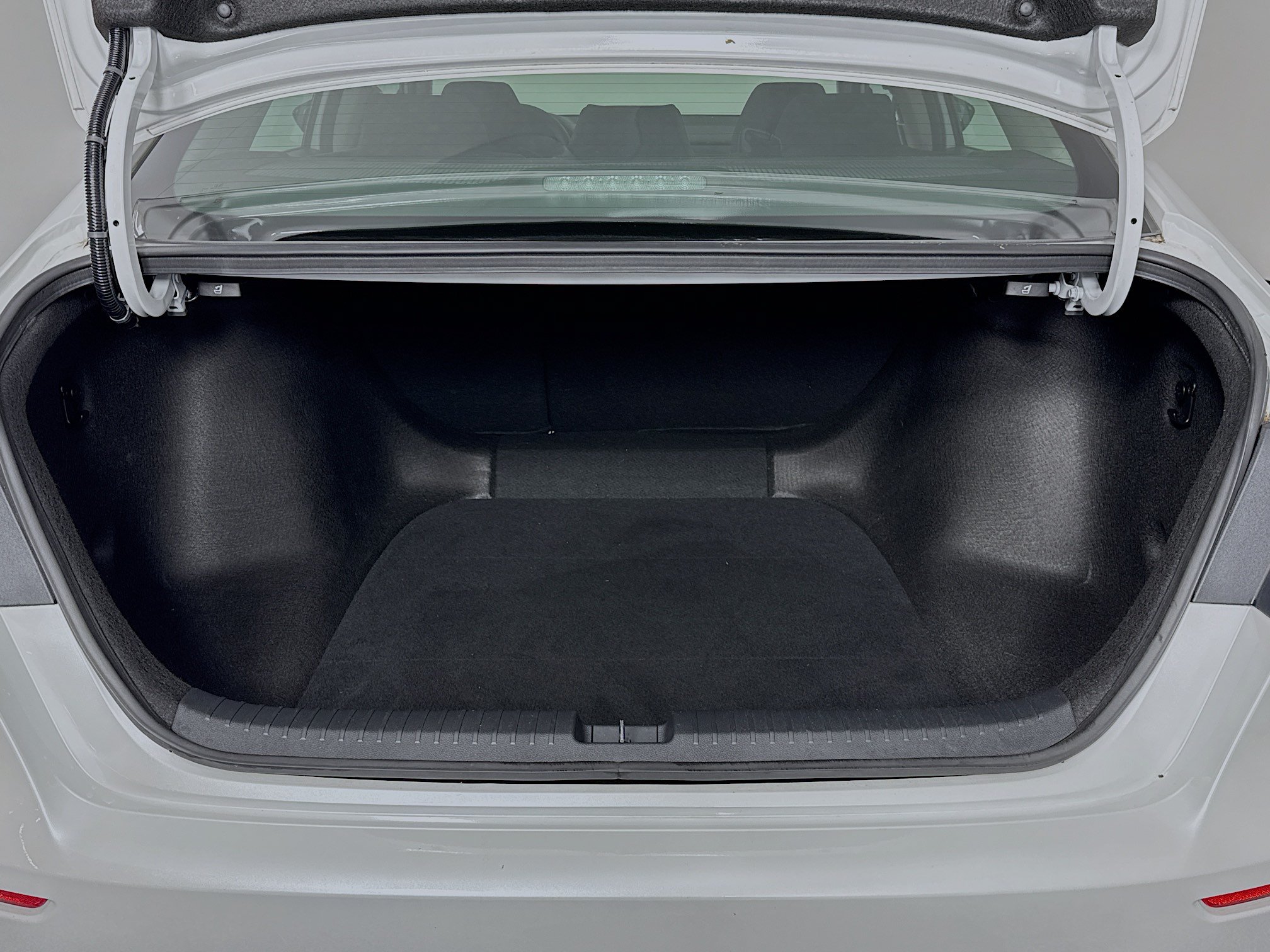 Certified 2023 Honda Accord EX image 25