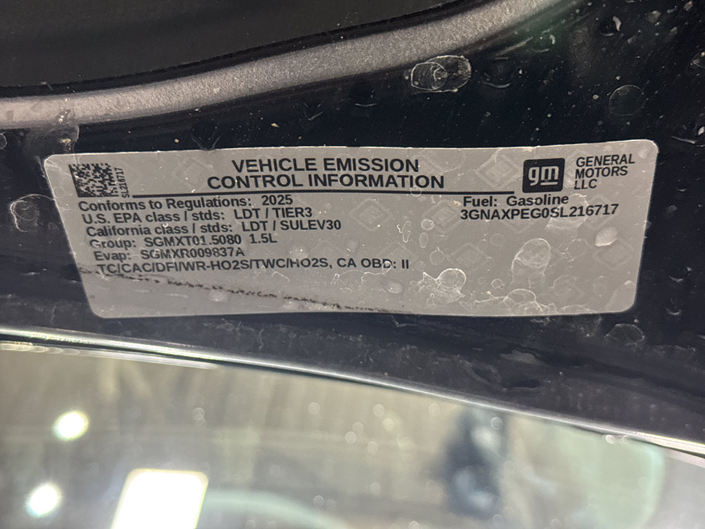 Used 2025 Chevrolet Equinox LT w/ Convenience Package II image 36