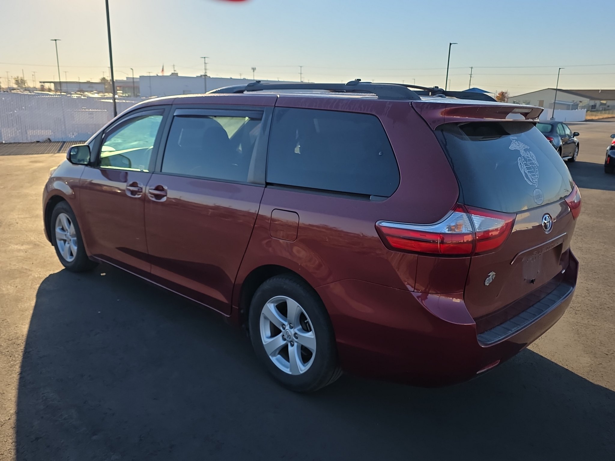 Used 2015 Toyota Sienna LE FWD image 6
