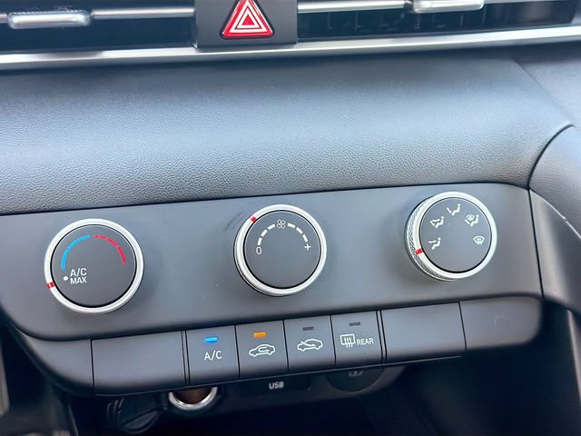 New 2026 Hyundai Elantra SE FWD image 15