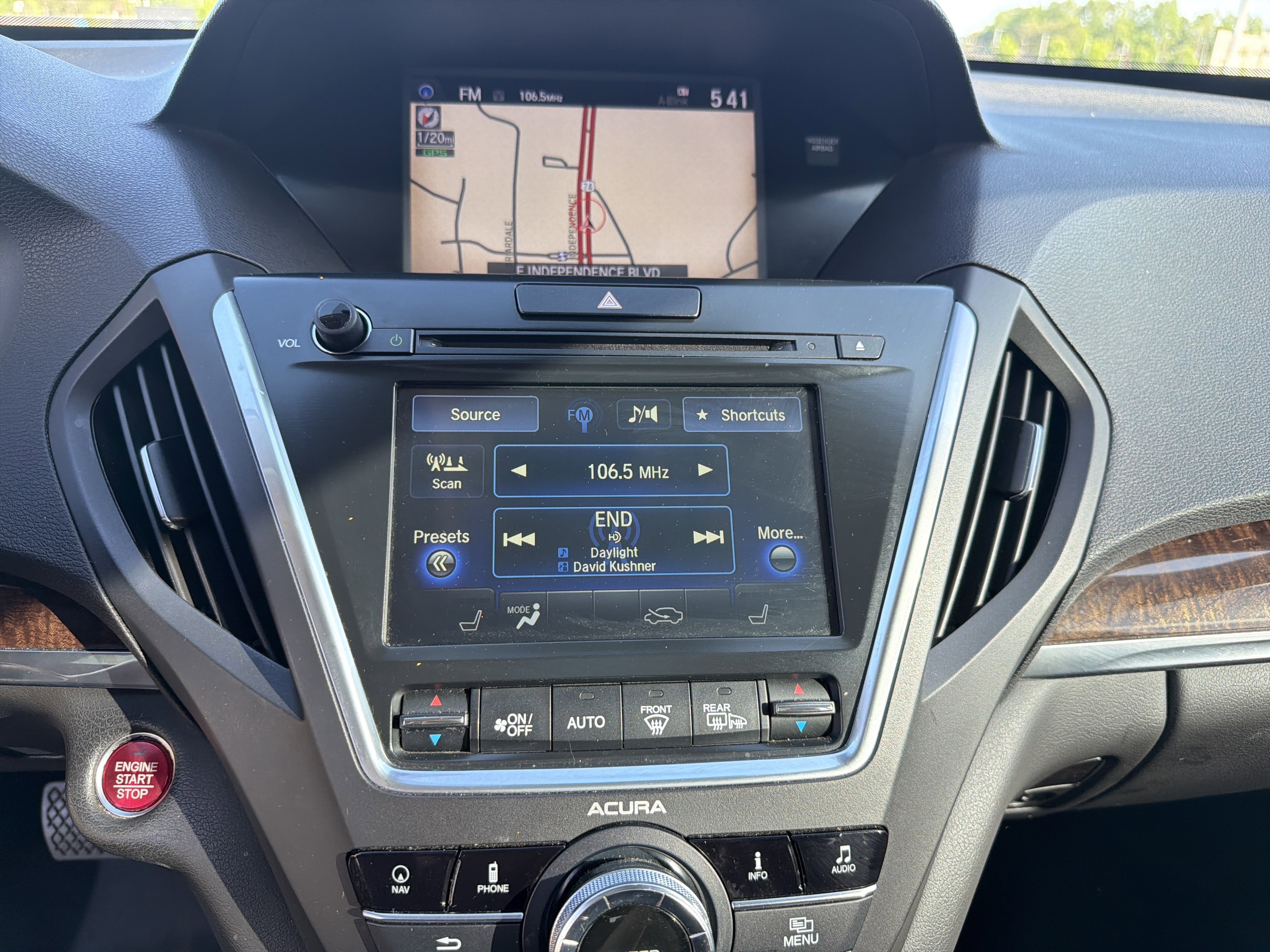 Certified 2017 Acura MDX SH-AWD w/ Technology Package image 24