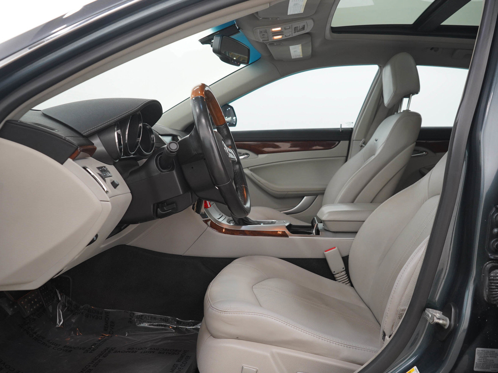 Used 2011 Cadillac CTS Luxury AWD/4WD image 24