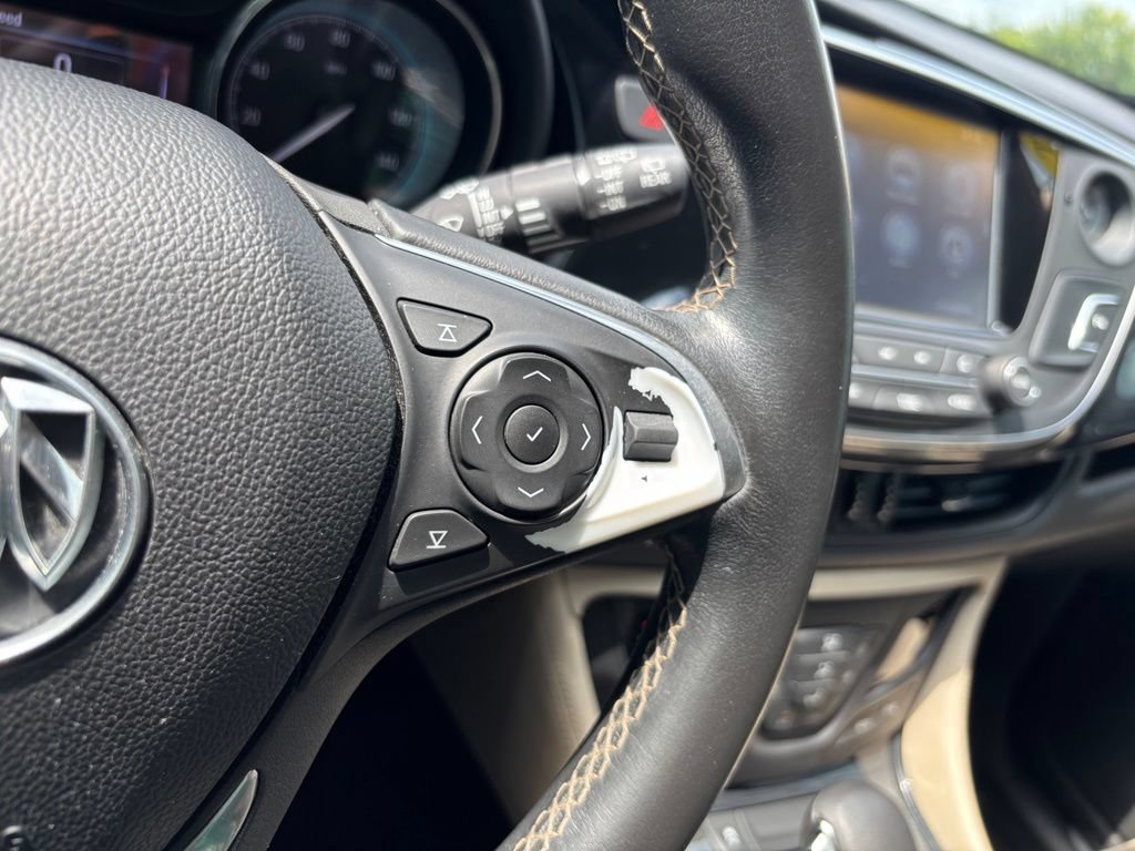 Used 2017 Buick Envision Preferred FWD image 31