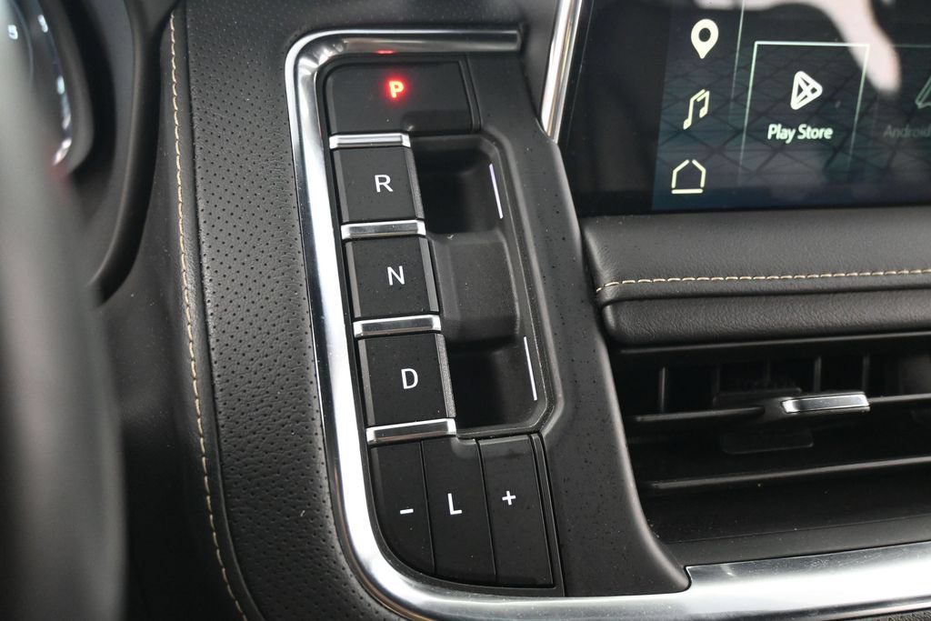 Used 2024 GMC Yukon XL SLT w/ SLT Luxury Package RWD image 26