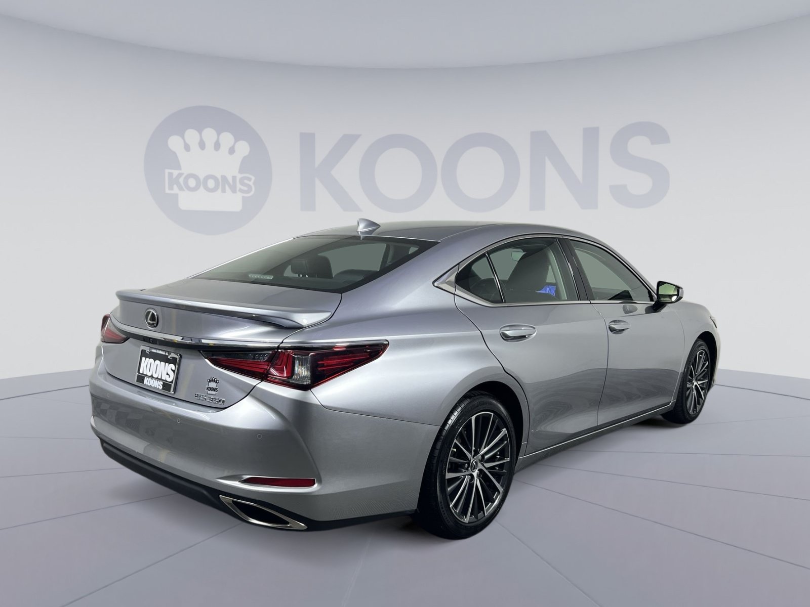 Used 2025 Lexus ES 350 w/ Premium Package FWD image 11