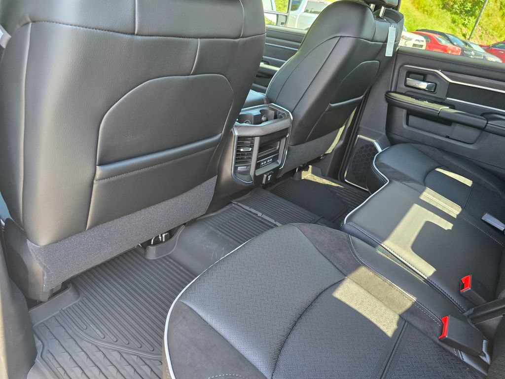 New 2026 RAM 3500 Laramie w/ Sport Appearance Package AWD/4WD image 23