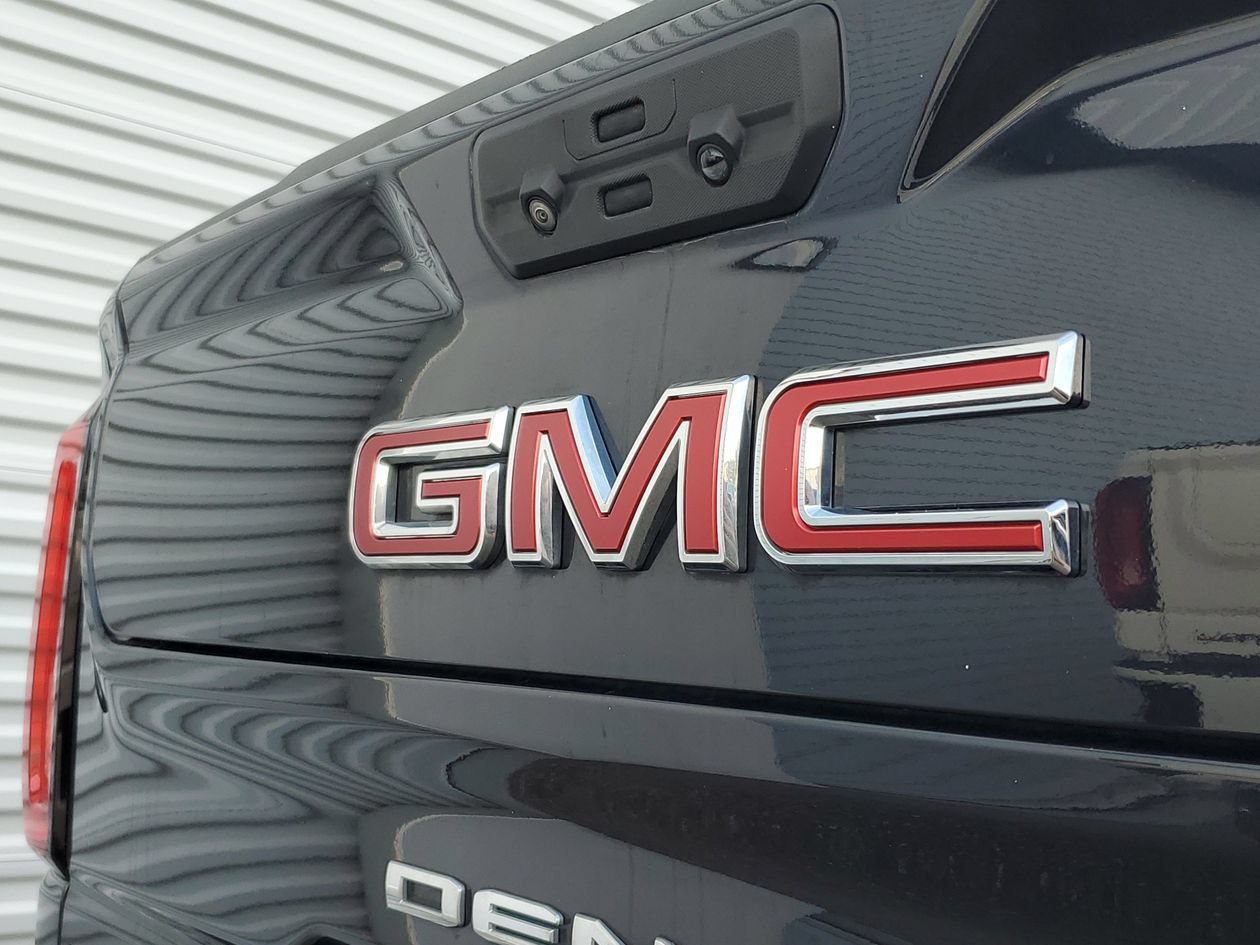 Used 2023 GMC Sierra 1500 Denali AWD/4WD image 6