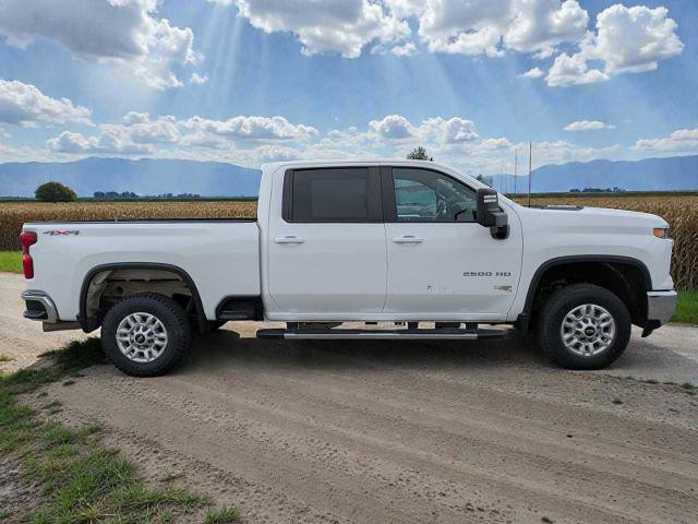 Used 2024 Chevrolet Silverado 2500 LT image 7