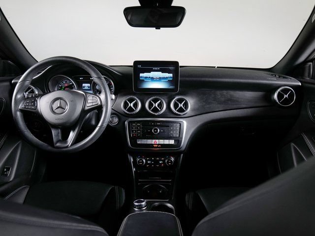 Used 2019 Mercedes-Benz CLA 250 4MATIC image 4