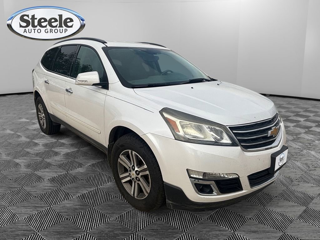Used 2016 Chevrolet Traverse LT image 16
