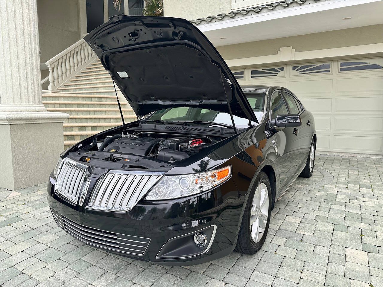 Used 2009 Lincoln MKS FWD image 52