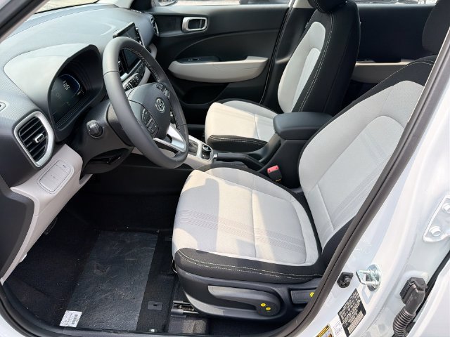 New 2026 Hyundai Venue SEL FWD image 22