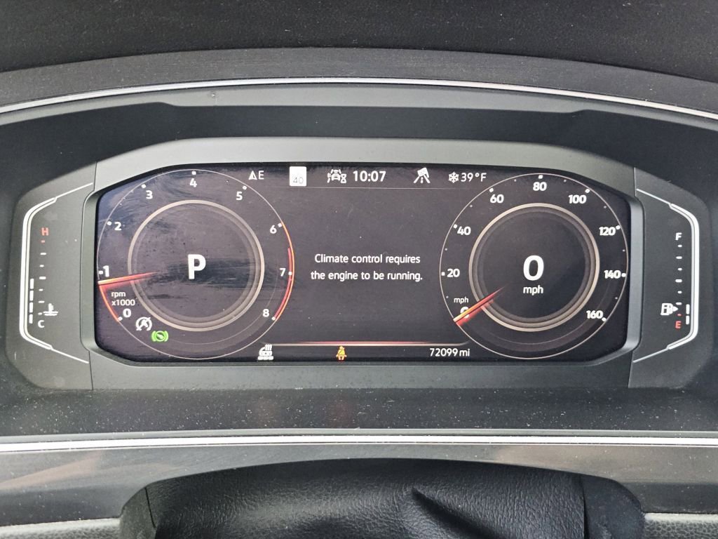 Used 2022 Volkswagen Tiguan SEL R-Line image 32