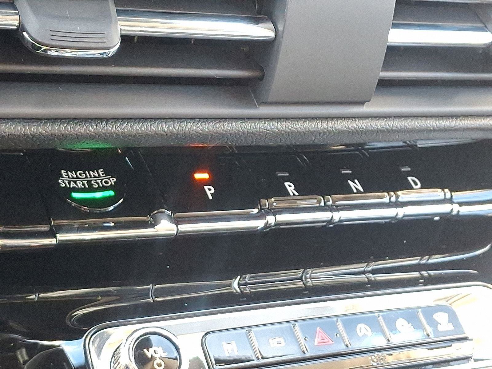 New 2026 Lincoln Corsair Premiere image 8