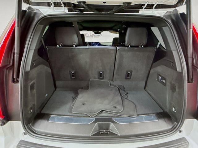 Used 2022 Cadillac Escalade Premium Luxury image 29