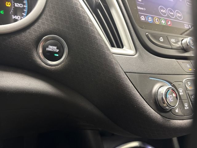 Used 2022 Chevrolet Malibu LT image 34