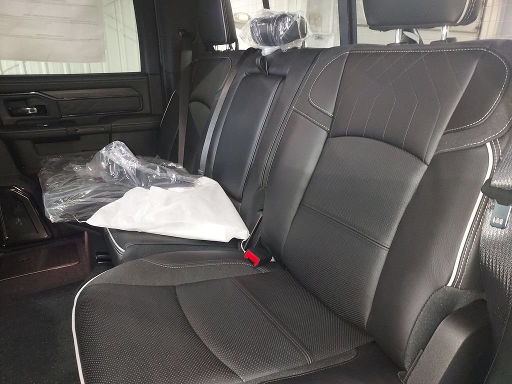 New 2026 RAM 2500 Limited AWD/4WD image 29