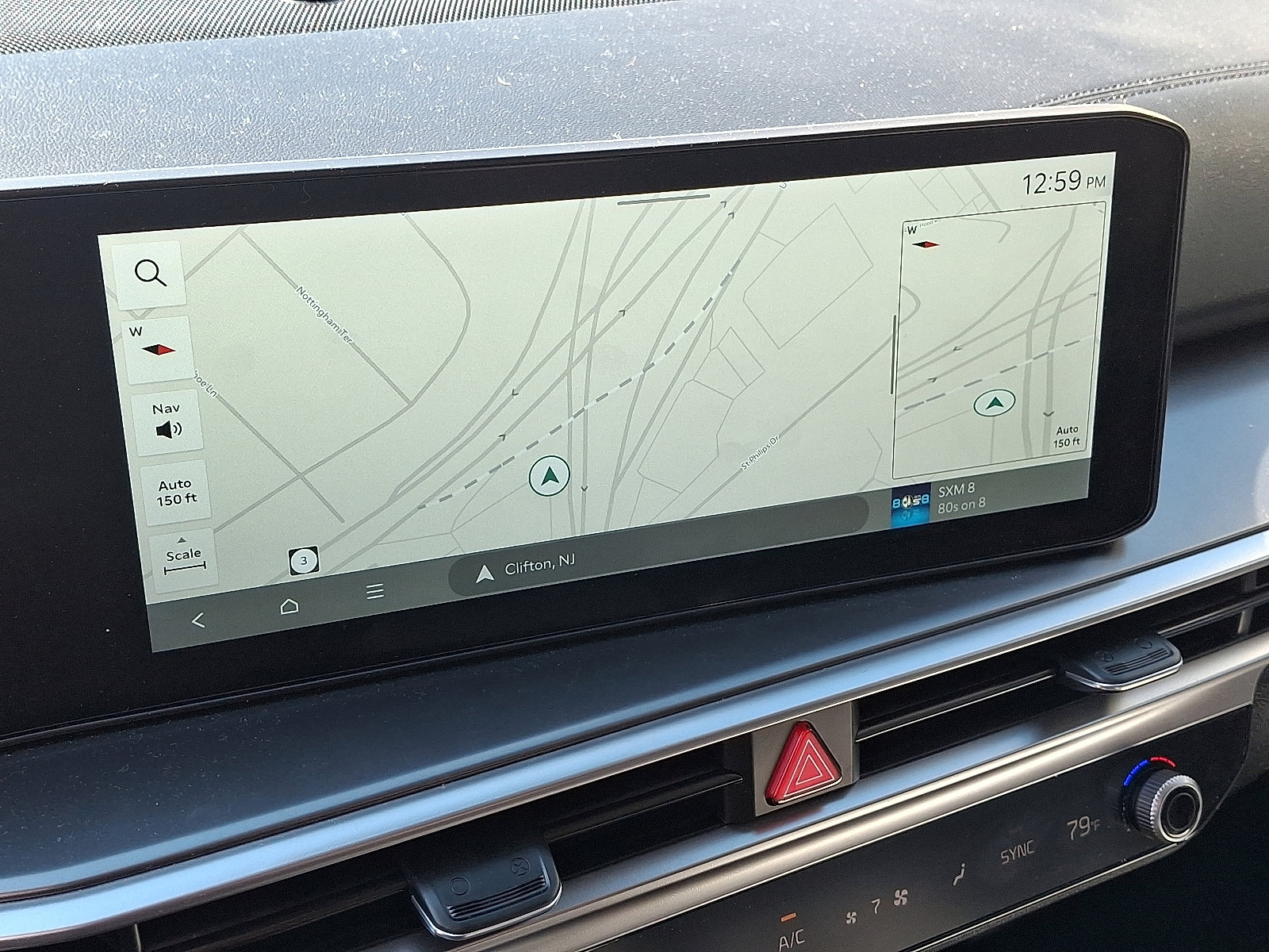 Used 2025 Kia Sorento S image 16