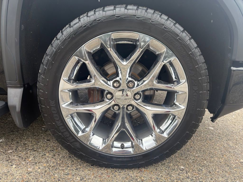 Used 2020 GMC Sierra 1500 Denali w/ Technology Package AWD/4WD image 9