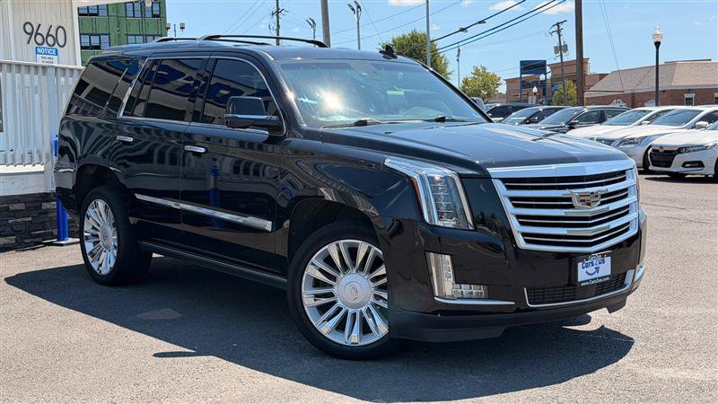 Used 2017 Cadillac Escalade Platinum AWD/4WD image 8