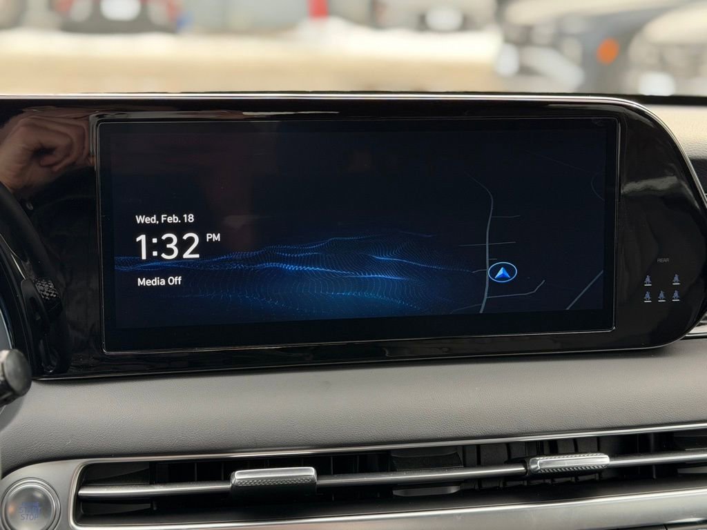 Used 2025 Hyundai Palisade Calligraphy image 22
