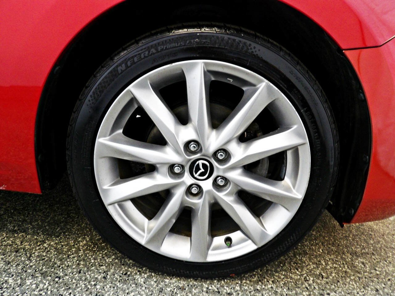 Used 2017 MAZDA MAZDA3 Touring FWD image 21